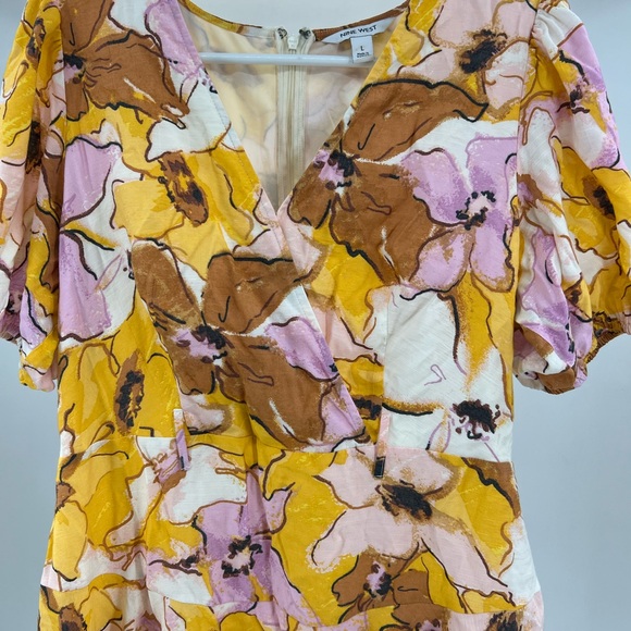 Nine West v-neck L golden yellow puff sleeve above the knee dress lined floral - Picture 4 of 11